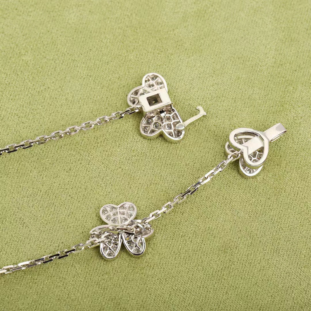 Dream FRIVOLE SILVER 9 FLOWERS NECKLACE