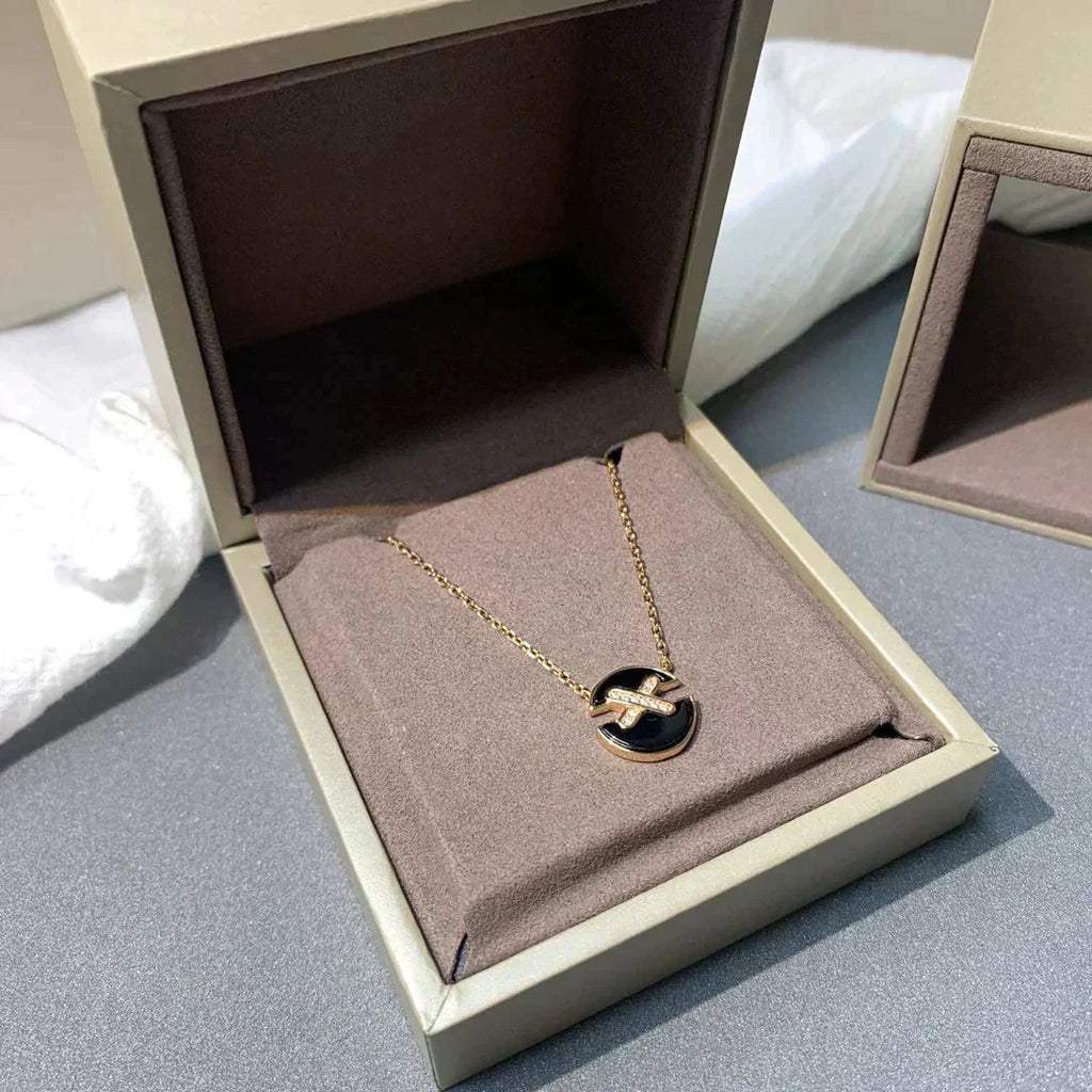 Dream JEUX DE ROSE GOLD DIAMOND NECKLACE