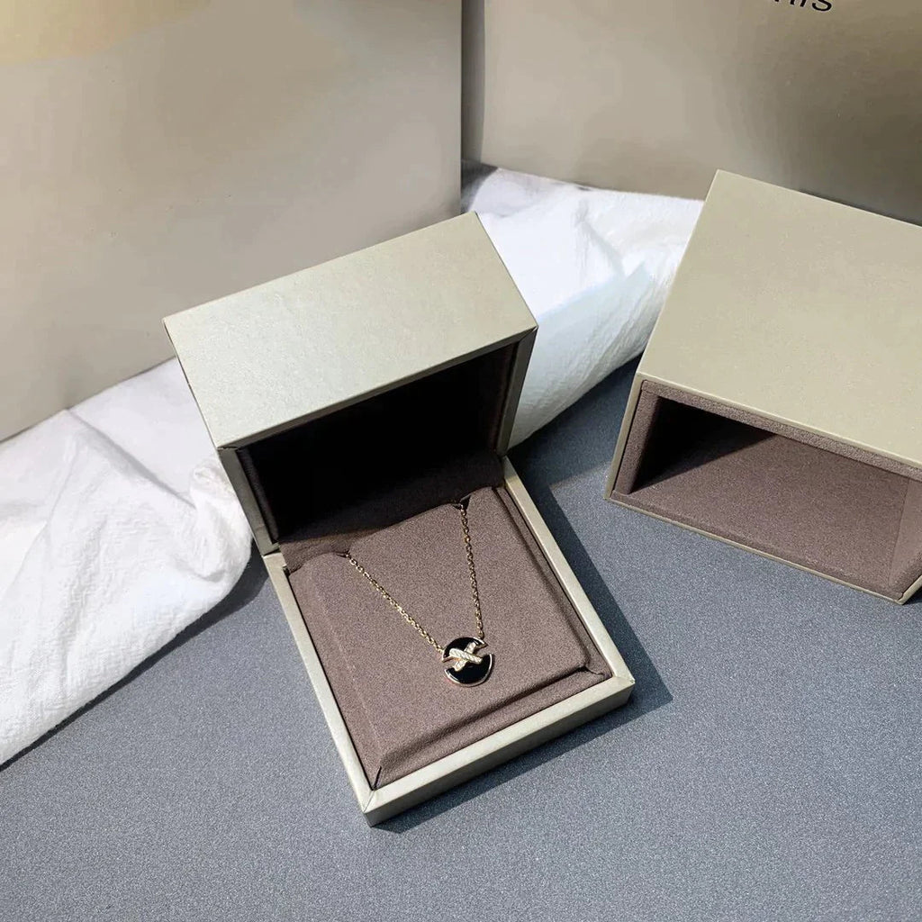 Dream JEUX DE ROSE GOLD DIAMOND NECKLACE
