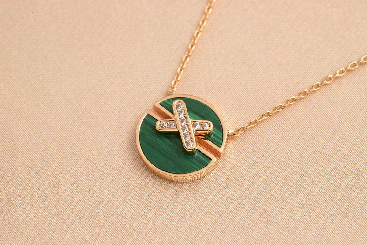 Dream JEUX DE ROSE GOLD DIAMOND NECKLACE