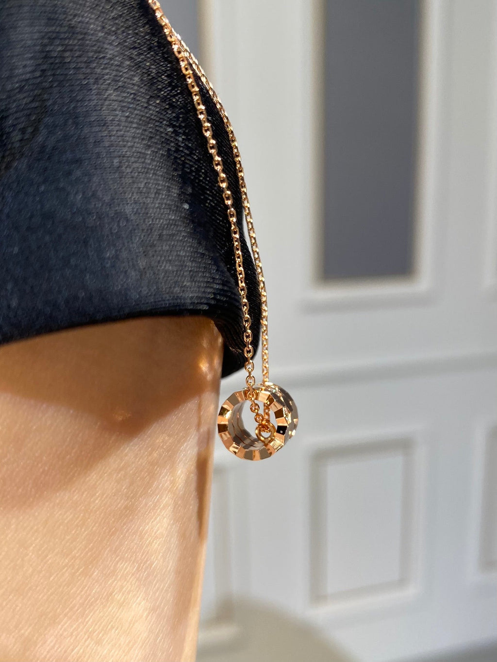 Dream BEE LOVE DIAMOND NECKLACE