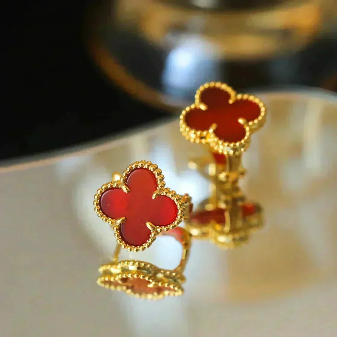 Dream CLOVER MEDIUM 1 MOTIFS CARNELIAN  EARRINGS