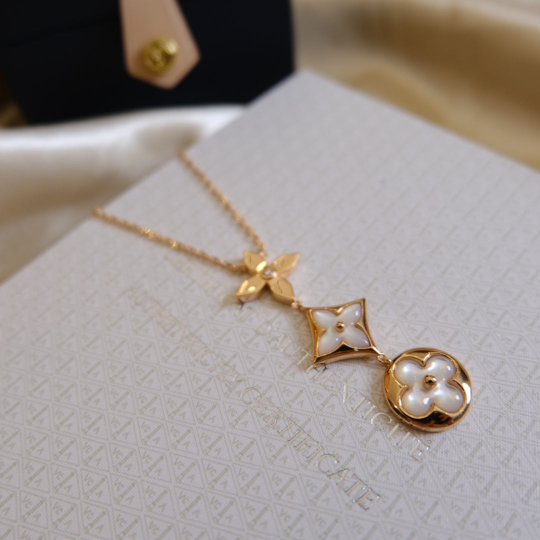 Dream COLOR BLOSSOM LARIAT NECKLACE PINK GOLD WHITE MOTHER PEARL AND DIAMOND