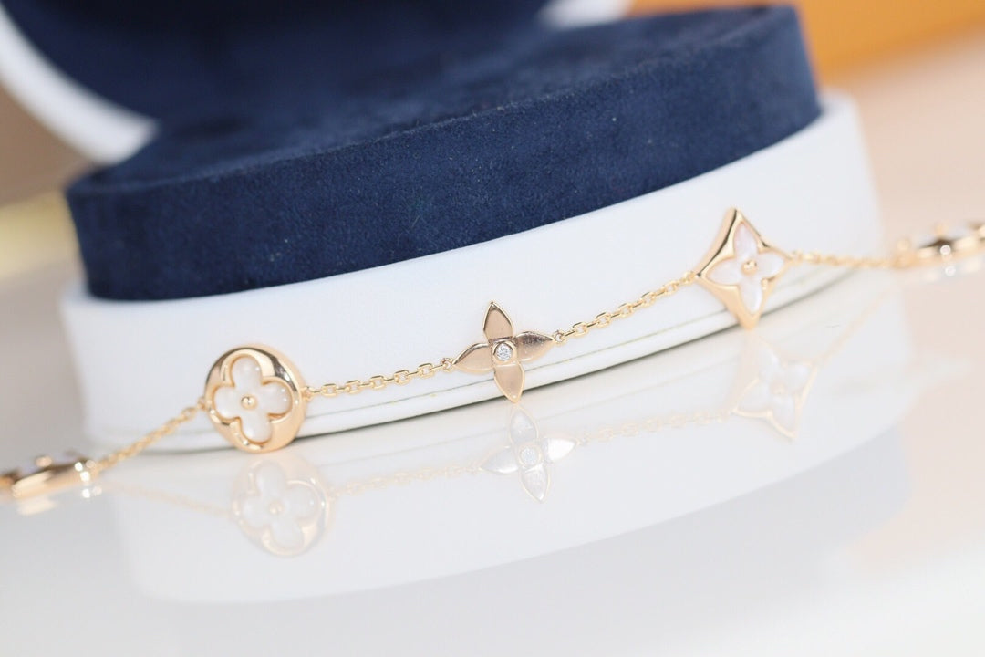 Dream LEAF CLOVER BRACELET