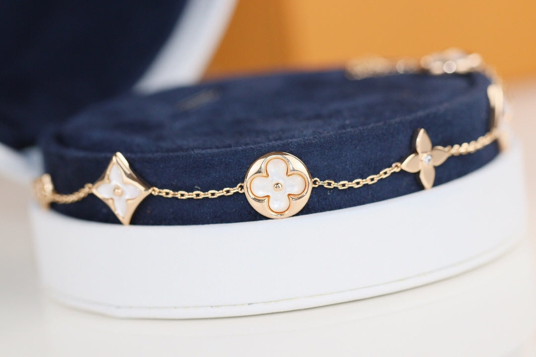 Dream LEAF CLOVER BRACELET