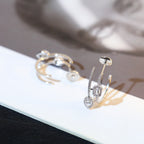 {
  "Dream": "CREOLES MY TWIN 2連 シルバーダイヤモンドピアス"
}