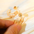 {
  "Dream": "CREOLES MY TWIN 2連 シルバーダイヤモンドピアス"
}