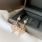 [Dream]LUCKY MOVE PFEIL-OHRRINGE AUS ROSÉGOLD MIT DIAMANTEN