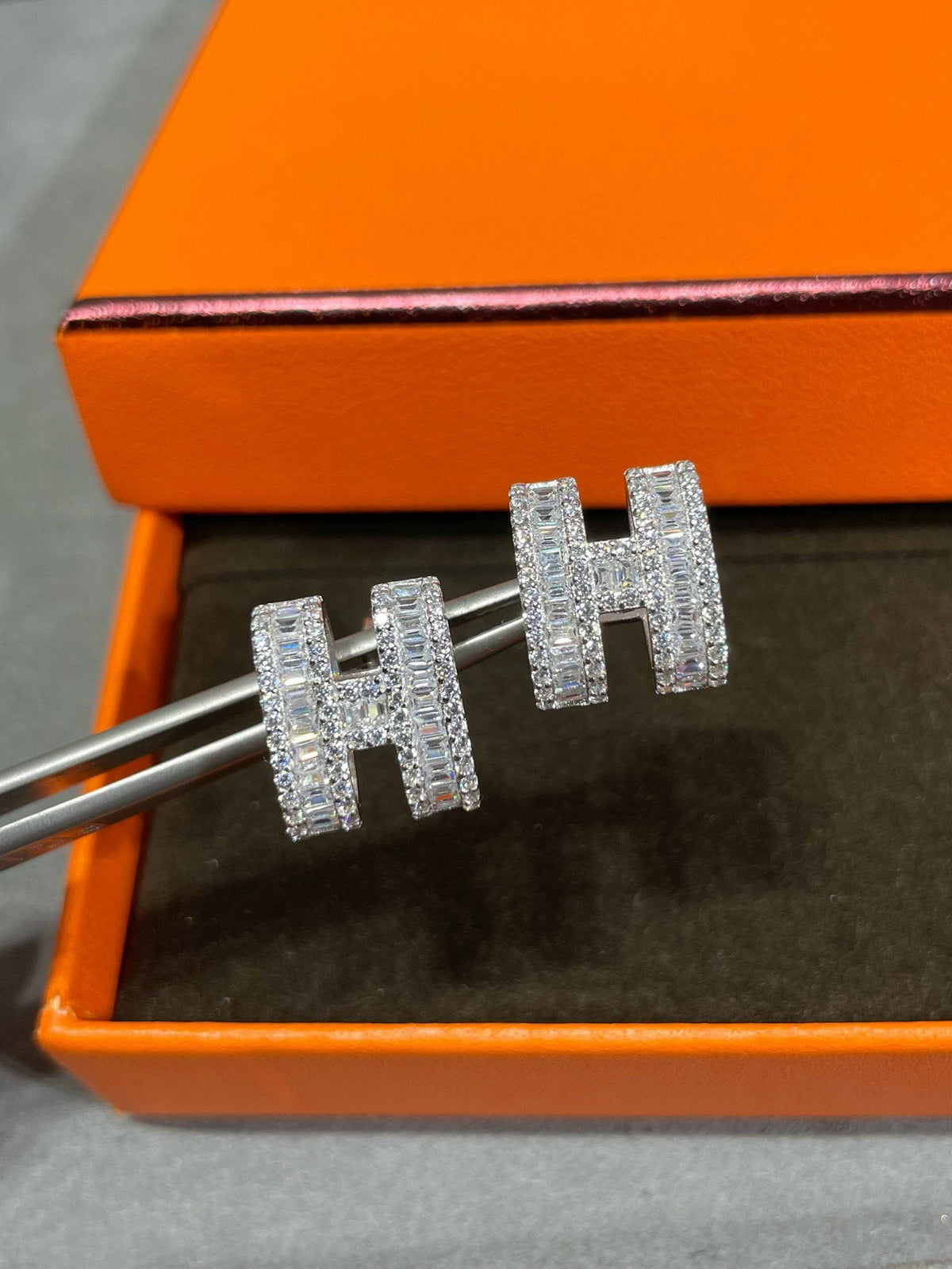 Dream H OHRSTECKER MIT SILBERDIAMANTEN