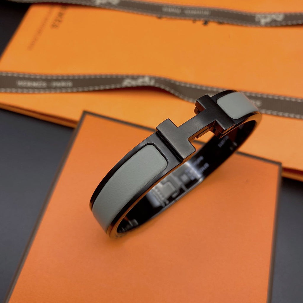 TRAUM CLIC HM SO SCHWARZ GRAUES ARMBAND