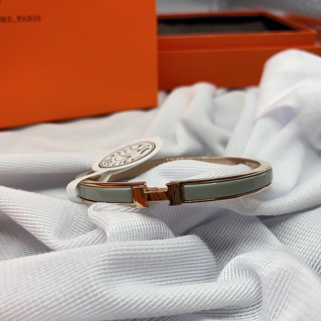 Dream CLASSIC HM CLIC GRÜN 8MM EMAILLE-ARMBAND