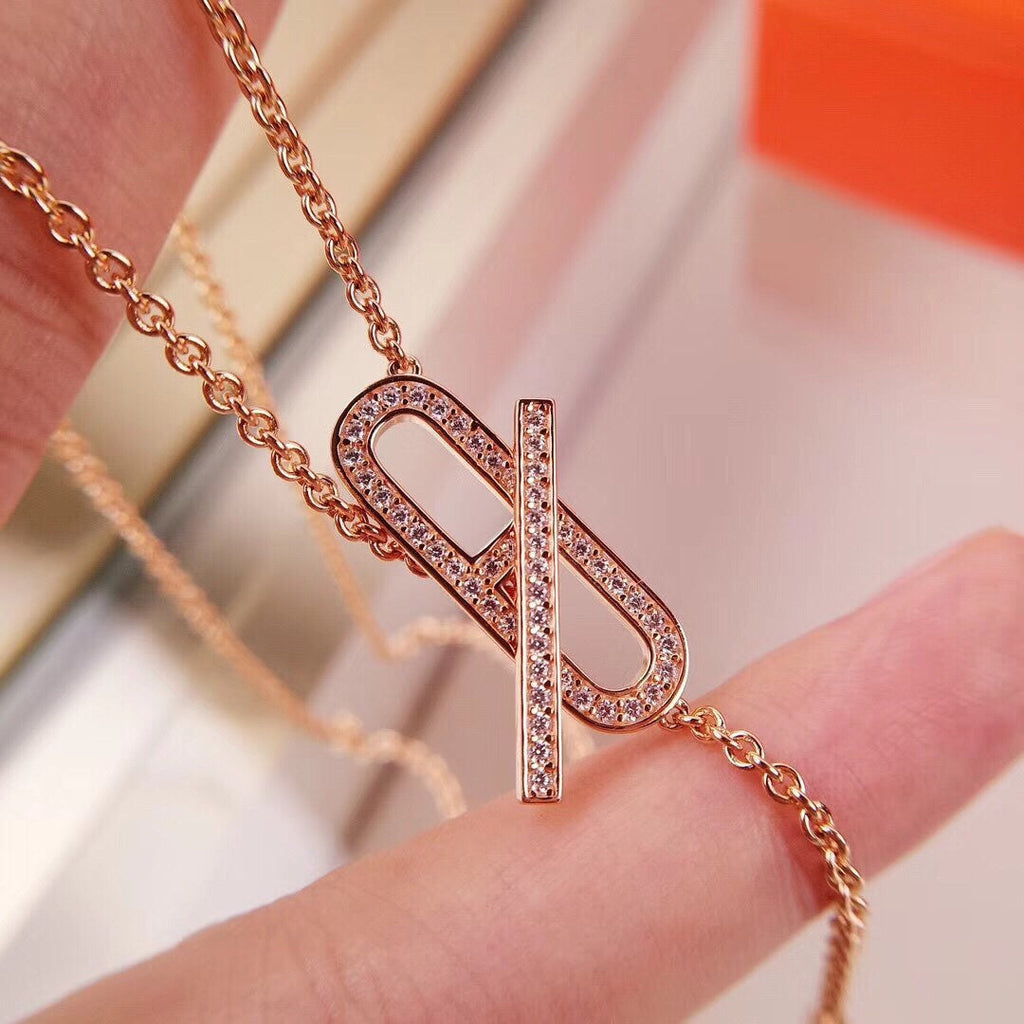 Dream HM FIRE PIG NOSE NECKLACE TRENDY STREET