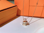 Dream HM ADVANCED NICHE LOCK HEAD NECKLACE DIAMONDS