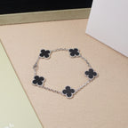 [Dream ]New CLOVER 5 MOTIF ONYXS BRACELET COLLECTION