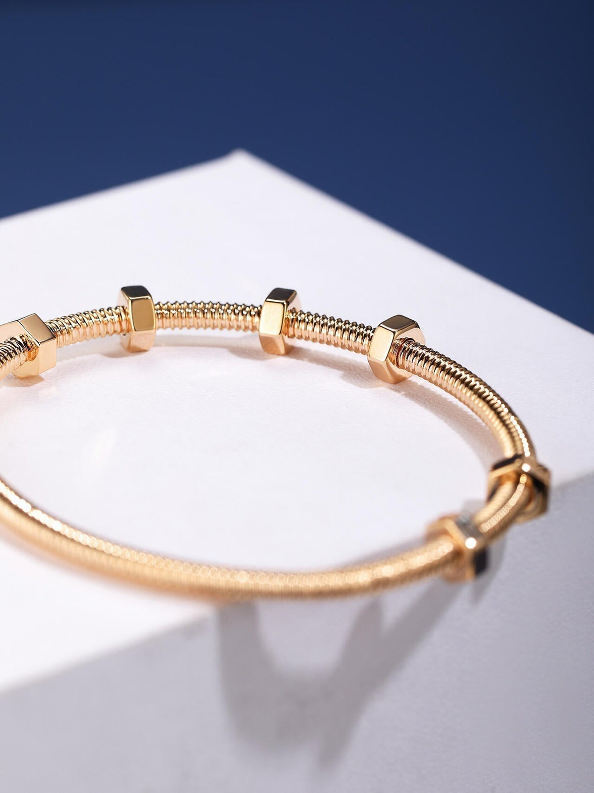 [Dream ]CT THREADED BRACELET