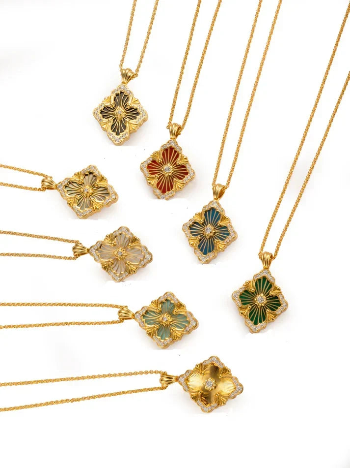 [Dream] B.C.L GROSSES EMAIL-HALSKETTEN-SET (Verschiedene)