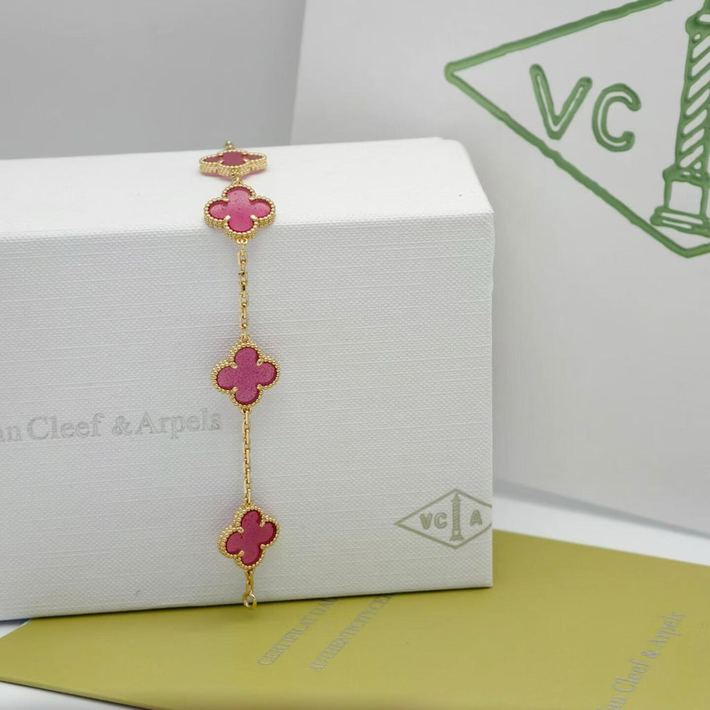 [Dream]NEW CLOVER 5 MOTIFS PINK ENAMEL BRACELET