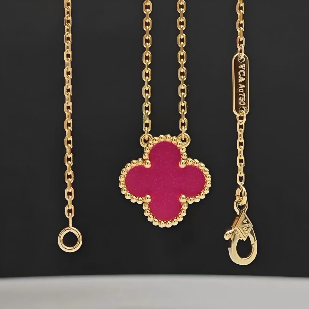 [Dream] NEW CLOVER 15MM PINK ENAMEL NECKLACE