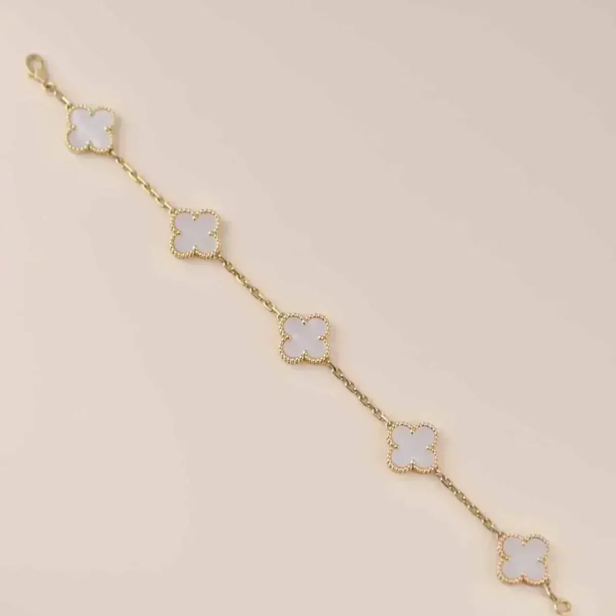 [Dream ]New CLOVER WHITE PEARL MOP 5 MOTIF BRACELET COLLECTION