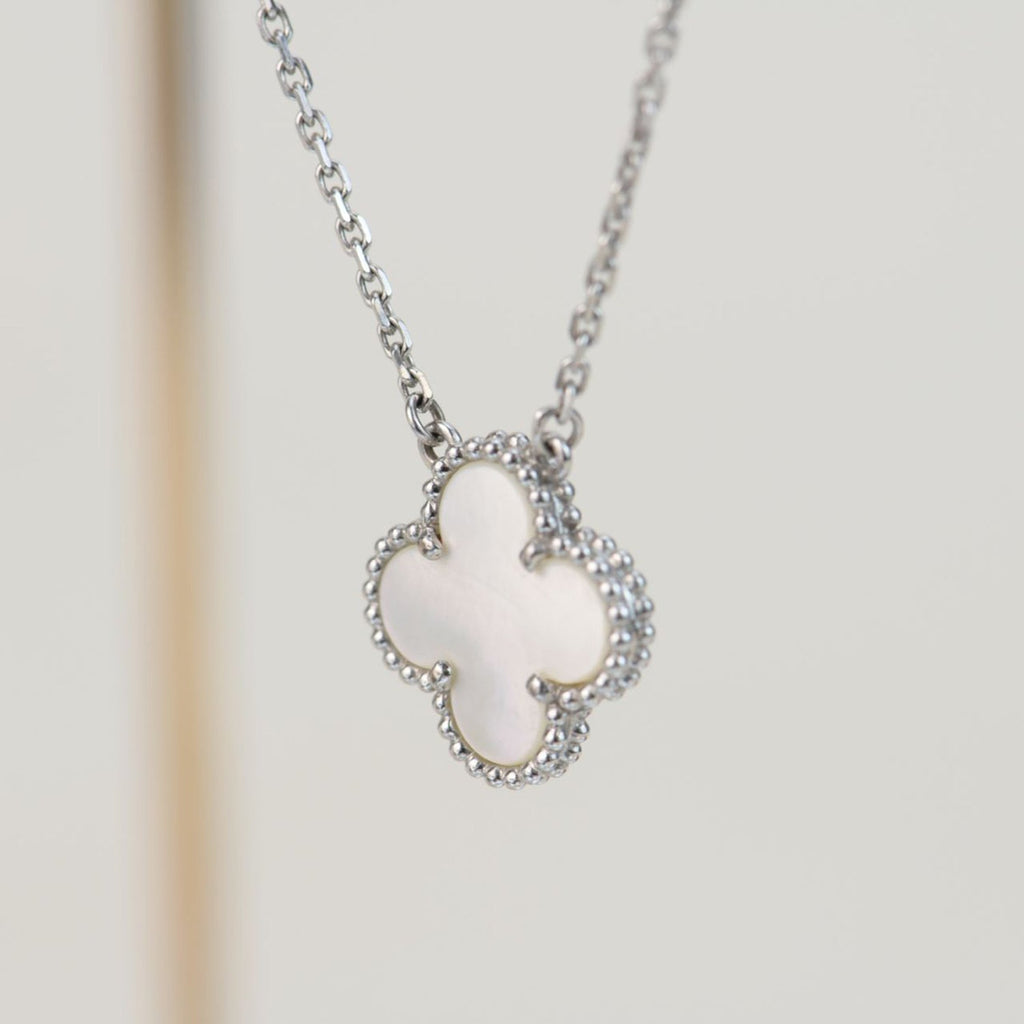 Dream CLOVER  15MM WHITE MOTHER-OF-PEARL SILVER