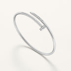 {
  "Dream ": "ジュスト アン クル ブレスレット 2.5mm ダイヤモンド 新品"
}