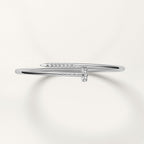 {
  "Dream ": "ジュスト アン クル ブレスレット 2.5mm ダイヤモンド 新品"
}