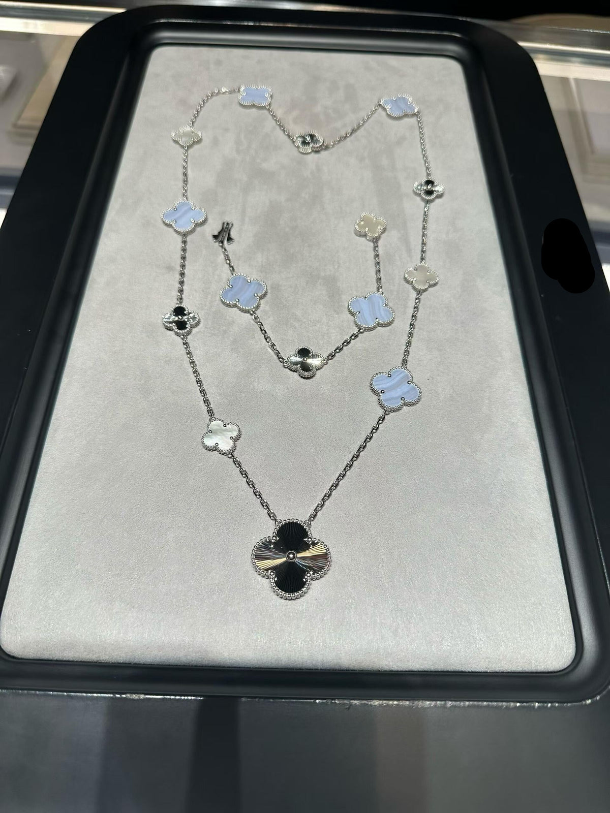 [Dream ] 25 NEW CLOVER 15 MOTIFS PURPLE CHALCEDONY