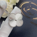 Dream CLOVER 25MM SILVER BIG CLOVER NECKLACE