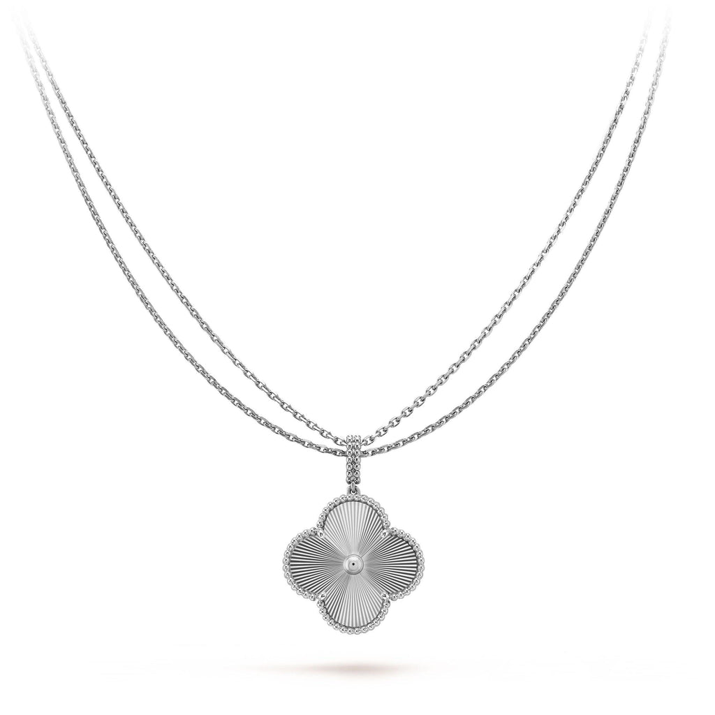 Dream CLOVER 25MM SILVER BIG CLOVER NECKLACE