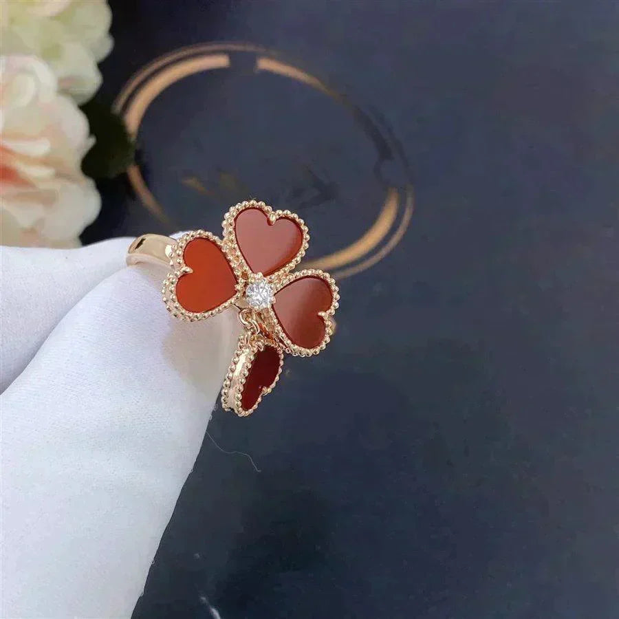 Dream SWEET CLOVER CARNELIAN RING