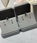 [Dream]MOVE UNO SMALL 1 DIAMOND EARRINGS