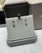 [Dream]MOVE UNO SMALL 1 DIAMOND EARRINGS