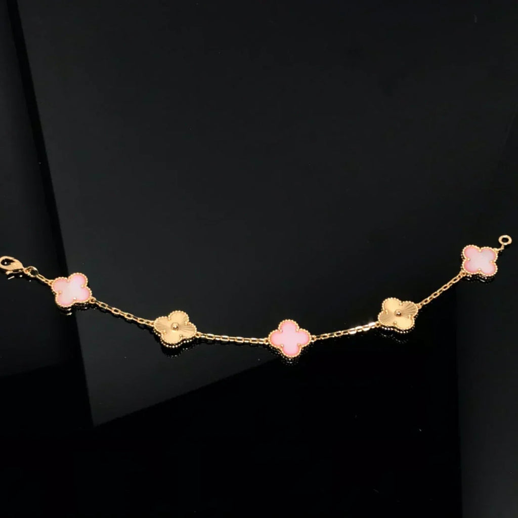 [Dream ]Neue CLOVER 5 MOTIVE ARMBAND-KOLLEKTION AUS ROSA PERLMUTT
