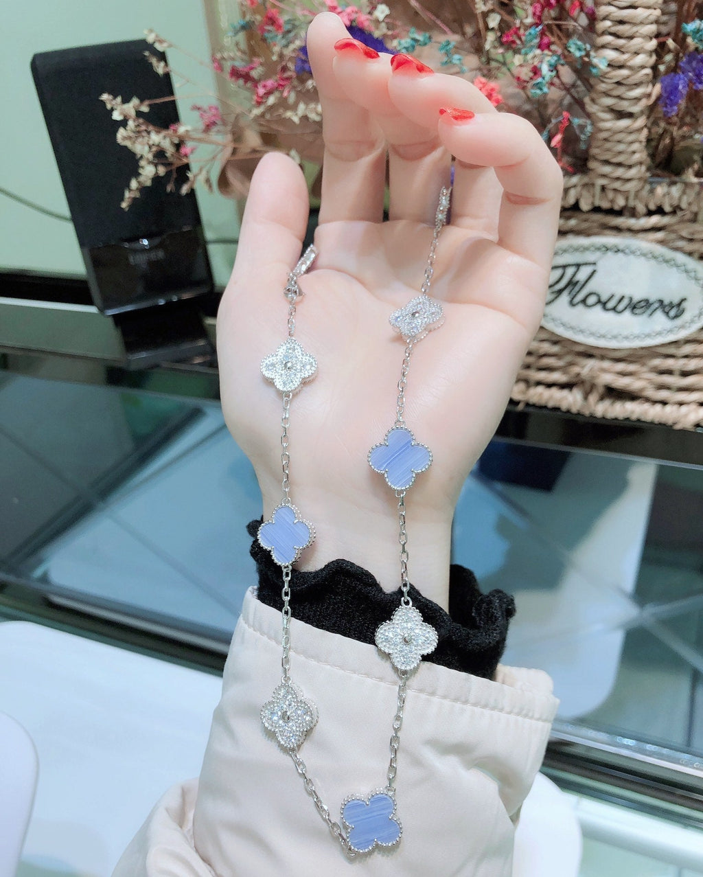 Dream CLOVER 10 MOTIVE CHALCEDON DIAMANTEN SILBERHALSKETTE