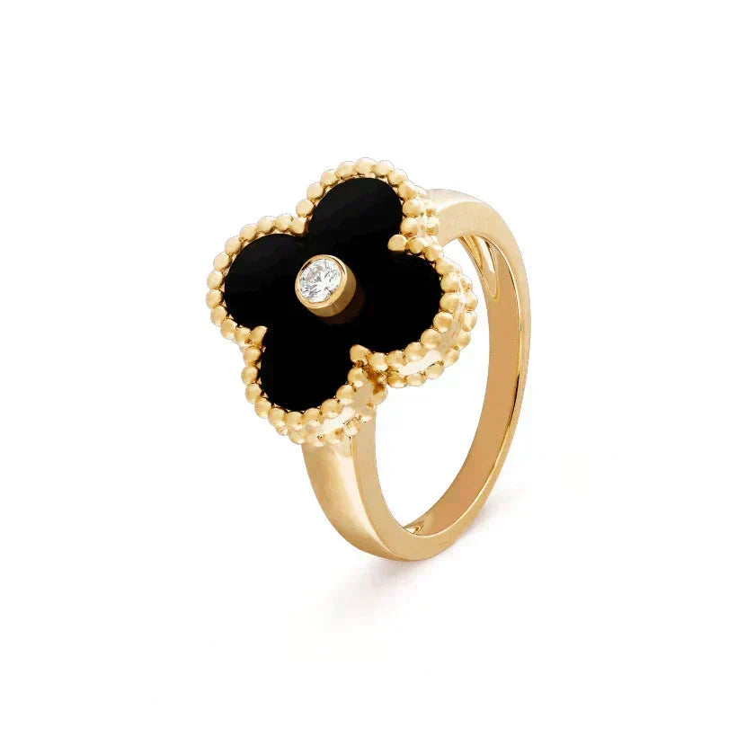Dream CLOVER ONYX RING GOLD DIAMOND